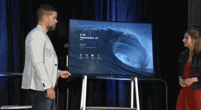 سیستم‌عامل هسته‌ی ویندوز برای نمایشگرهای اشتراکی