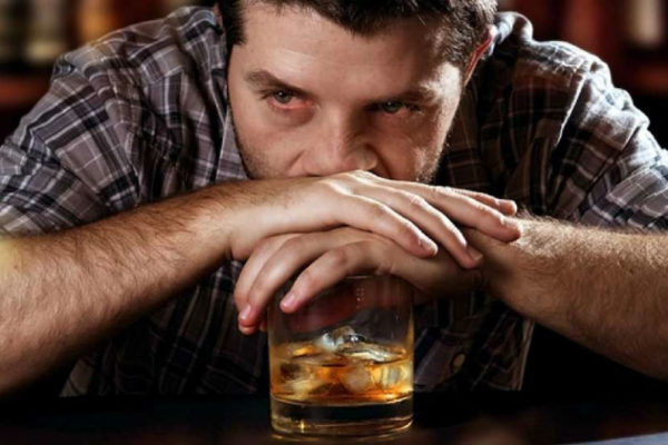 http://s13.picofile.com/file/8404519018/alcohol_abuse_and_social_anxiety.jpg